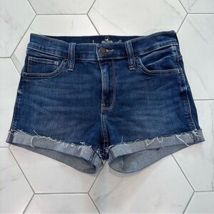 Hollister Women’s Mid-rise Jean Shorts 3” (5/27)